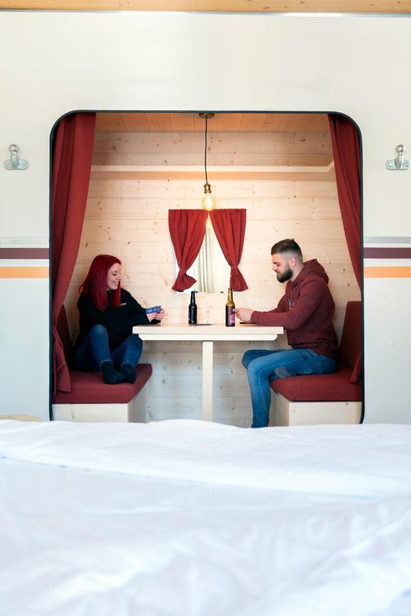 Peanut Mountain Lodge & Le Communal Val dʼIlliez Eksteriør billede